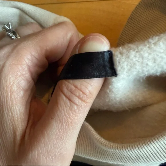 West Coast Cream Sweater - Picture 3 of 3